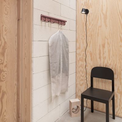 Coil Coat Kapstok - Muuto Paars Metaal