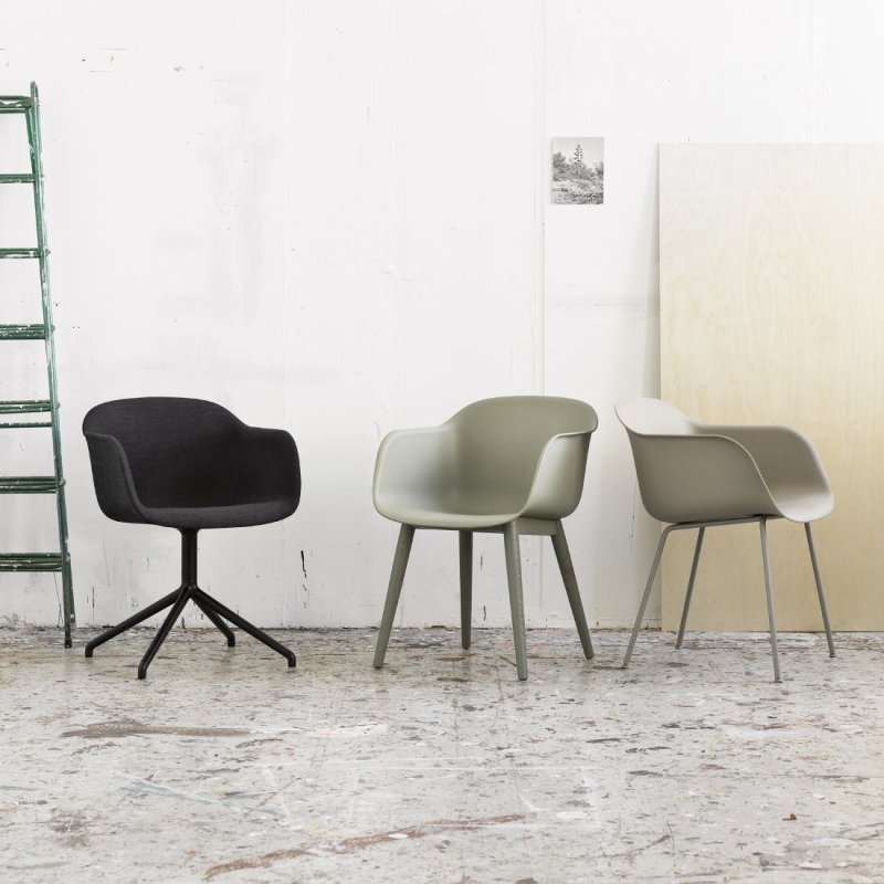 Fiber Chair - Stalen Onderstel - Muuto Grijs Kunststof