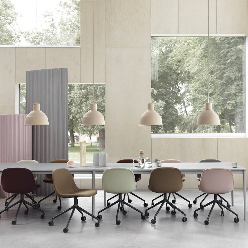 Fiber Side Chair - Muuto Zwart Kunststof