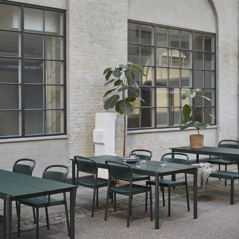 Linear Steel Tafel - Muuto Groen Metaal