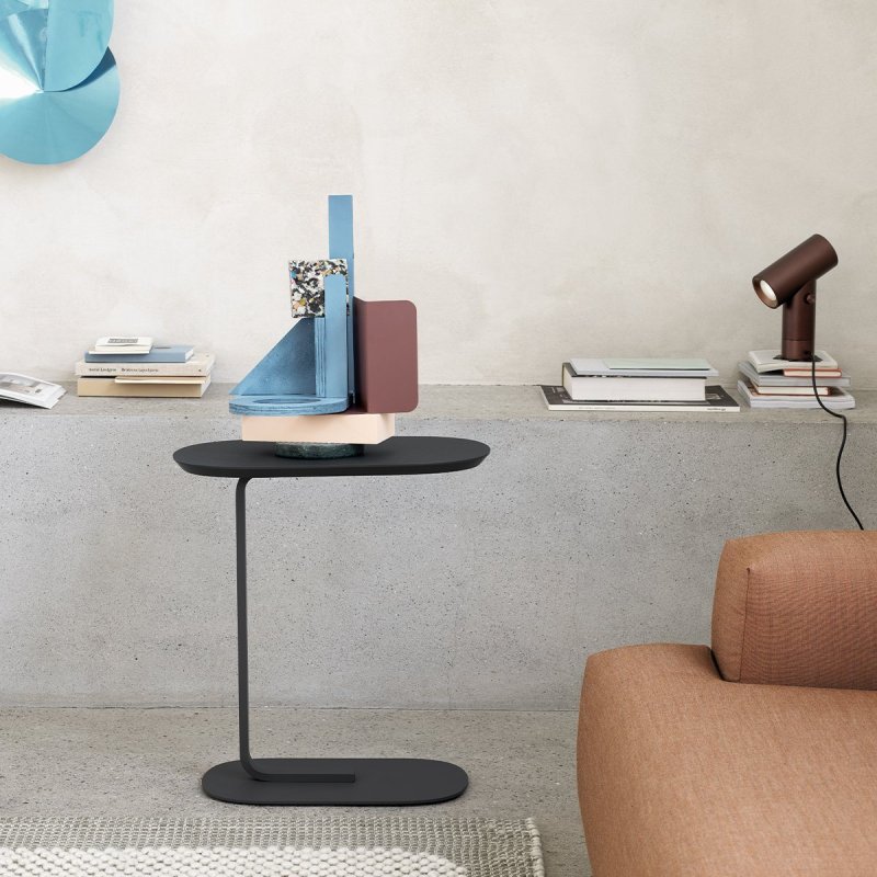 Relate Bijzettafel - Zwart - Muuto Zwart Hout