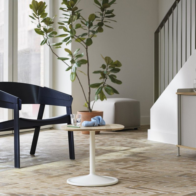 Soft Bijzettafel 45 - Eiken - Muuto Wit